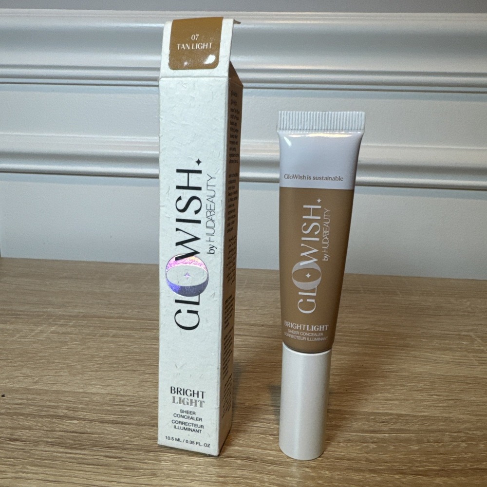 Huda Beauty GloWish Bright Light Sheer Concealer -‎ 07 Tan light - .35 fl oz New